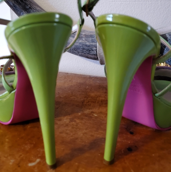 Versace Jeweled Platform - Picture 5 of 7